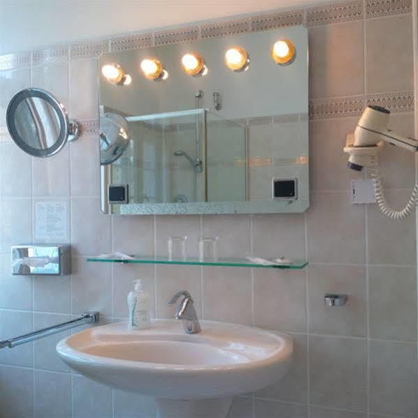 Guest house Locanda 12 Apostoli 2*